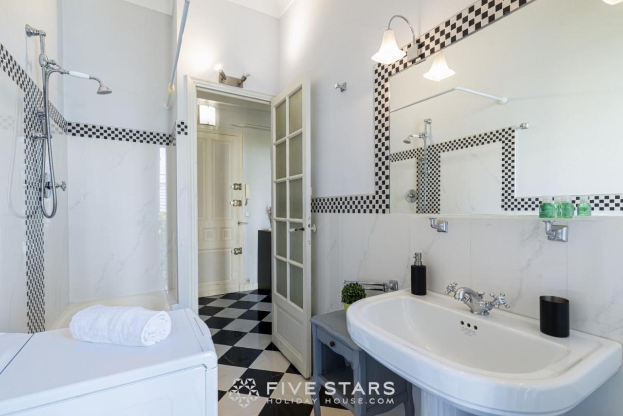 Studio 53 Five Stars Holiday House Apartment Nice Luaran gambar